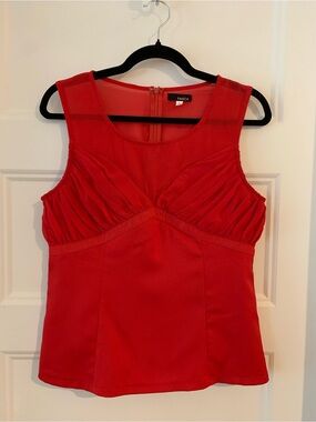 Faisca , women's dressy Red Sleeveless Pleated Bodice Top L
